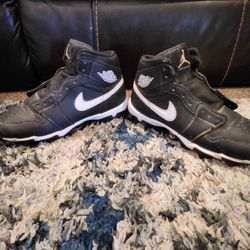 Air Jordan Cleats Hardly Used 