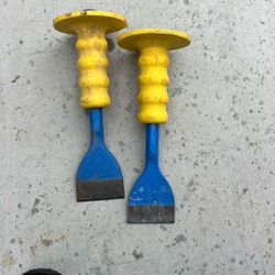    Two.    Floor cheese with plastic guard.