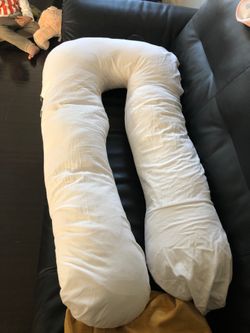 Pregnancy pillow