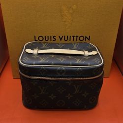 LOUIS VUITTON MAKEUP BAG