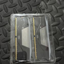 Corsair Vengeance RGB DDR5 64GB (2×32GB) 6400MHz CL32 