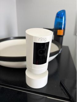 Ring Stick Up Cam with Moveable Mount