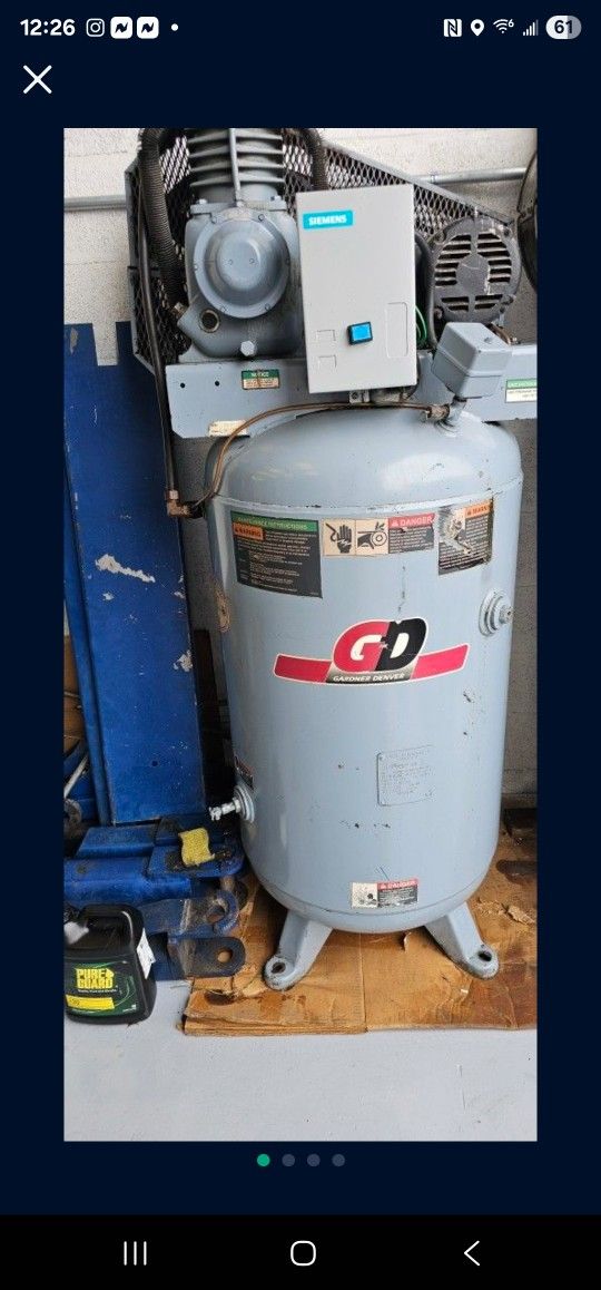Air Compressor 80 Gallons