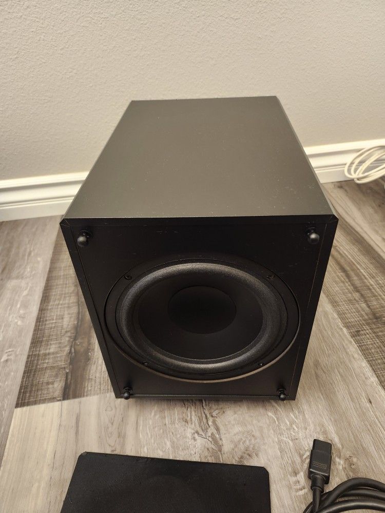 Definitive Technology Pro Subwoofer 300 WATTS High Output Powered Speaker