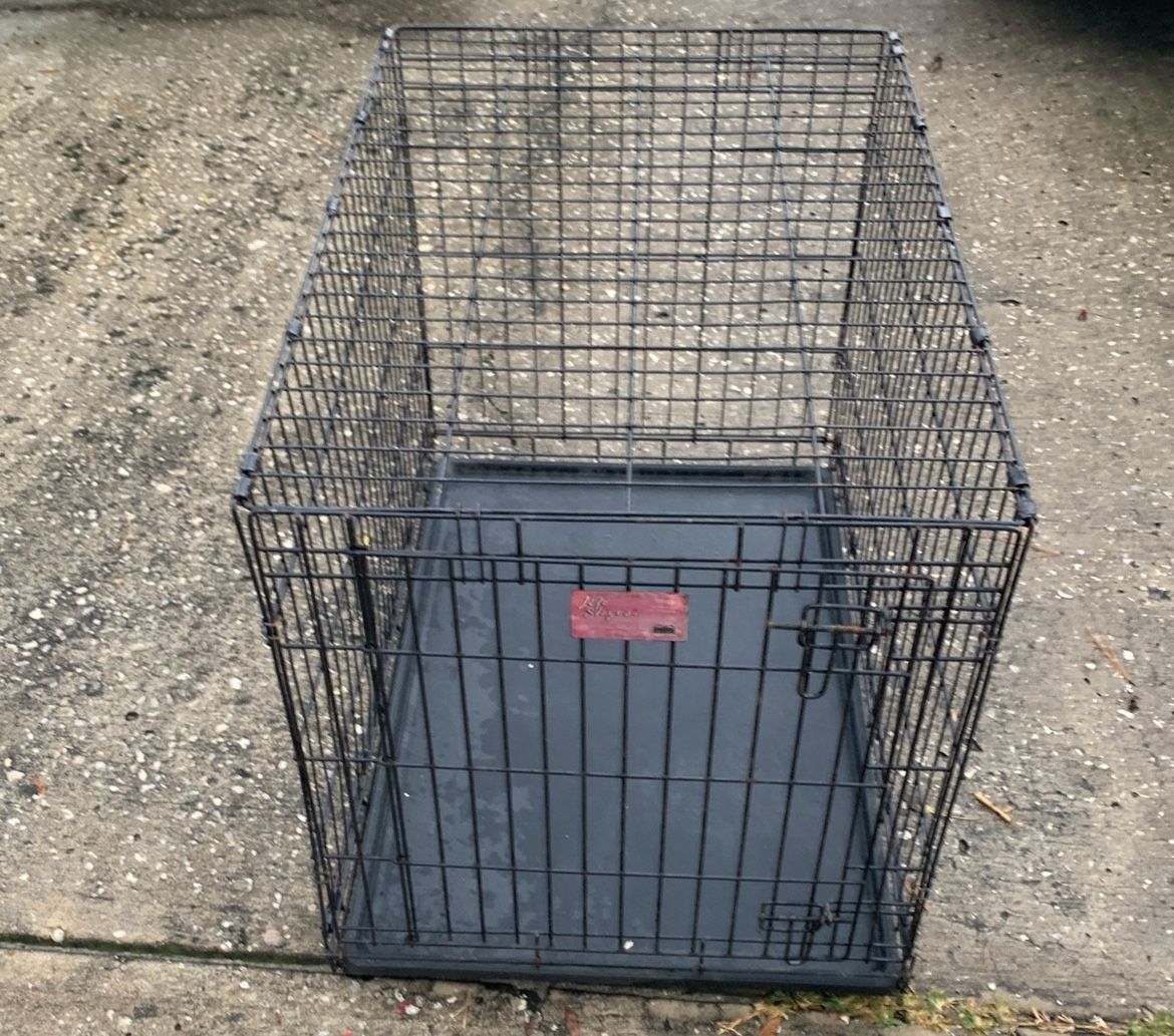 M/Large Dog Crate 36 Inches long By 24 Inches wide 26 High