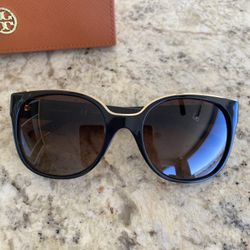 Lv Sunglasses for Sale in Chino Hills, CA - OfferUp