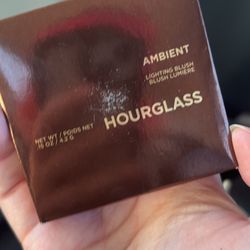 Hourglass Blush In Mood Exposure 