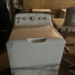 Washer / Lavadora 
