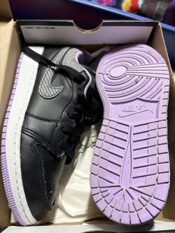 Jordan 1 Size 4 Youth 