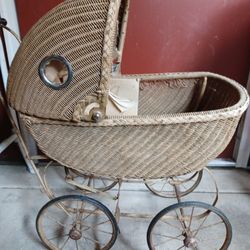 Vintage Victorian Wicker Doll Carriage
