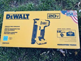 New Dewalt 20V MAX Cordless Cable Stapler Kit (1) Battery (1) Charger and Bag. $220