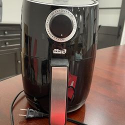 Dash Air Fryer 