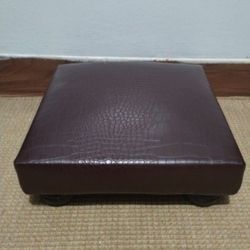 LEATHER BED STEP STOOL 12"×12"×4"H
