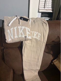 Nike jogging suits