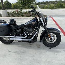 2018 Harley Davidson Anniversary  HERITAGE CLASSIC 114.