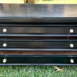 Coffee Table With Cedar Drawers