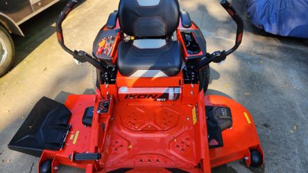 Brand NEW AIRENS IKON 52IN ZERO TURN  WARRANTY 