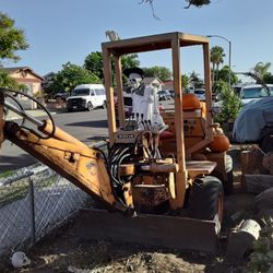 Back Hoe Case D-100 Tractor