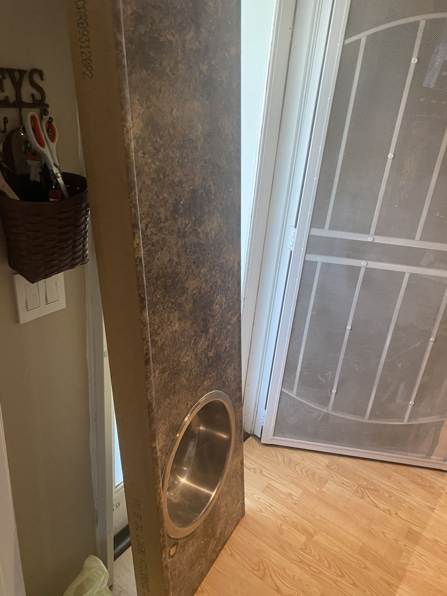 free 6 foot long sink and counter