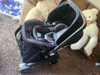 Evenflo Shyft Dualride