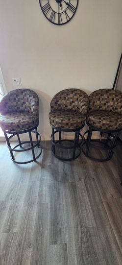 Chairs stools