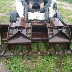 Bobcat Grapple  