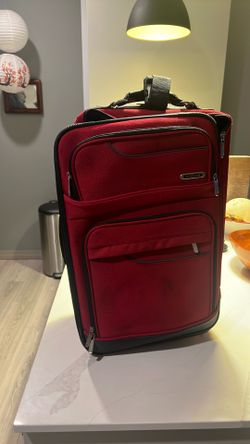 Travel luggage bag