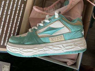 Kizo Kicks Like Nike Brand New Size 12