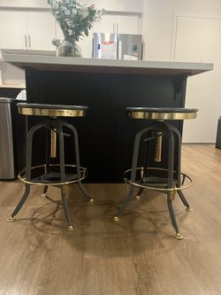 Adjustable Counter stools (set of 2)
