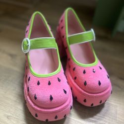 Heels Size 7