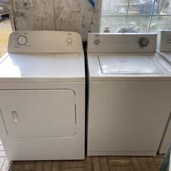 EXCELLENT RUNNING WHIRLPOOL  HEAVY DUTY EXTRA LARGE CAPACITY WASHER & ELECTRIC DRYER SET. NO ISSUES WITH EITHER. BOTH RUN LIKE NEW. ILL RUN BOTH FOR Y