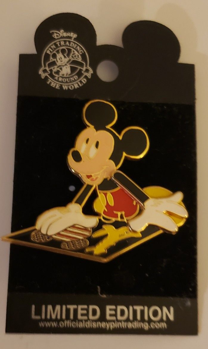 WDW-PIN 21121 MICKEY'S SUPER STAR TRADING TEAM (MICKEY) 3D/MOVEMENT. 