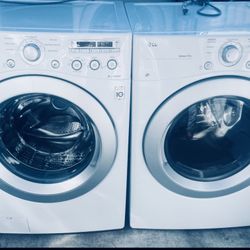 LG. WASHER AND GAS DRYER 