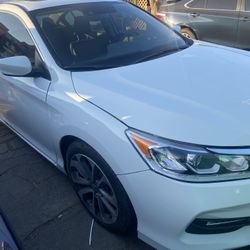 2017 Honda Accord Hybrid 