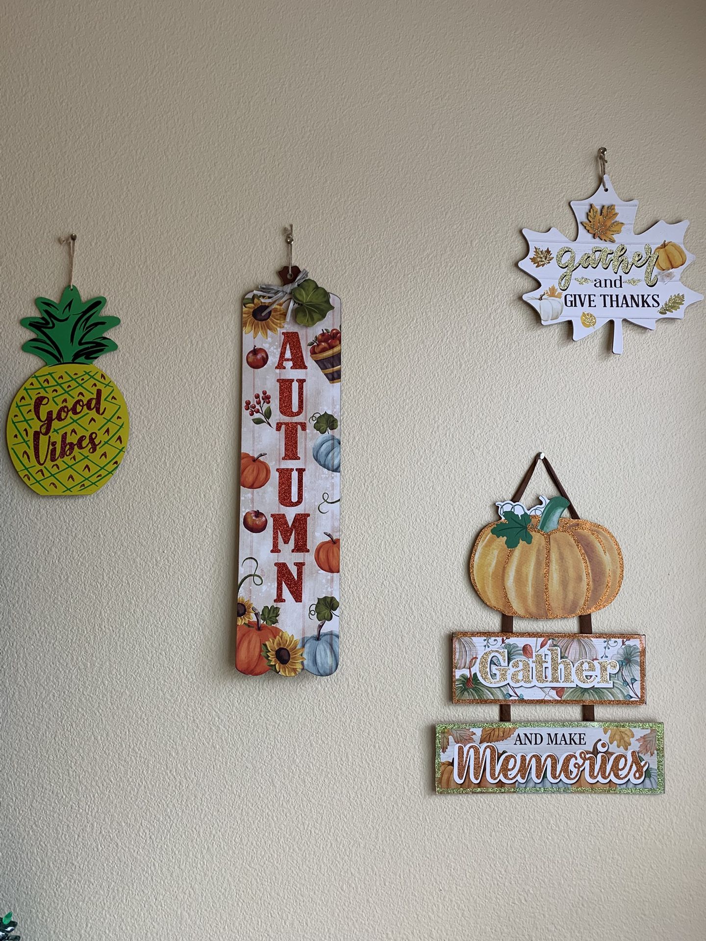 Hanging decor - signs and plaques