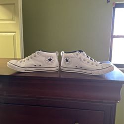 Converse Low Tops