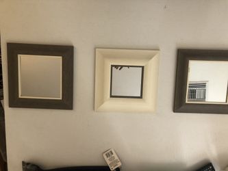 Set of 3 Small Mirrors