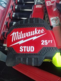 Milwaukee 25 ft tape measure brand new