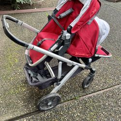 Uppababy Vista Stroller + Rumble seat (market: $700+)