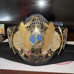 OFFICIAL WWE BELT