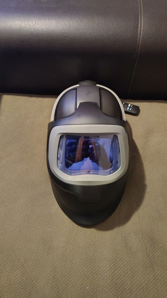 3M 35-1101-30ISW Adflo 9100-Air PAPR System with 9100XXi ADF Welding Mask