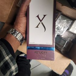 Colognes & Parfums Full Size Bottles