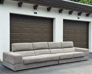 🛋️ Sofa/Couch Sectional - Perazzi - Delivery Available 🚛
