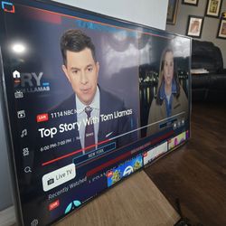 Samsung 58" Class 7-Series 4K UHD Smart TV (Model: UN58NU7100).