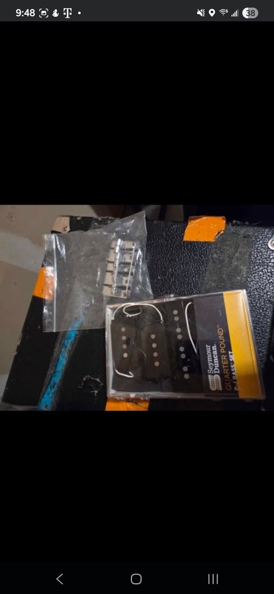 New Fender Player Series Alnico V PJ Single Coil Pickups and Vintage Style Bass Bridge