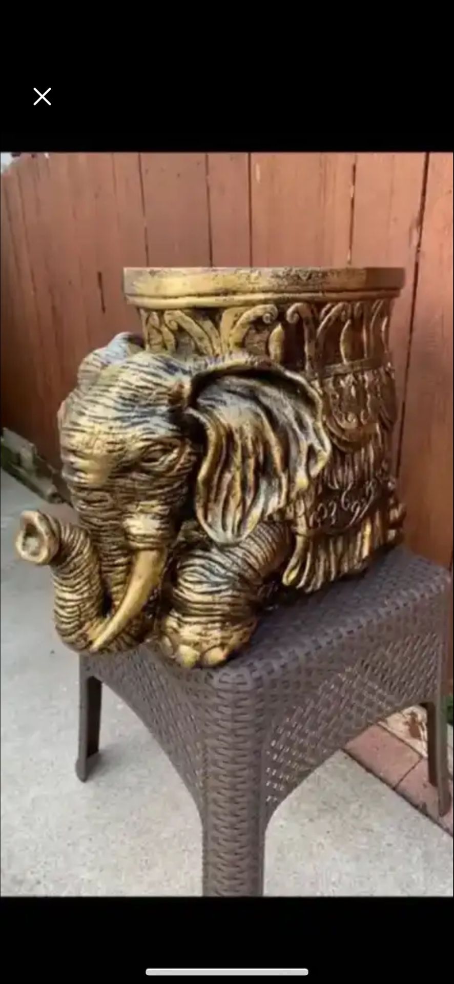 Large Elephant Table