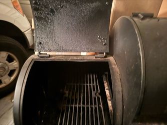 PACKAGE DEAL 200 dollars for Oklahoma Joe grill with propane tank,+ King Size bed with High Quality Wood Headboard Barely Used mattress