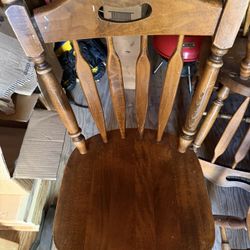 (4) Wooden Chairs And Table Original Owner $150 Total 