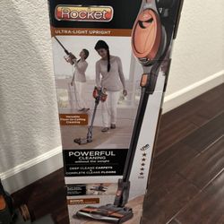 Great Light Weight Shark Bangles Vacuum $20