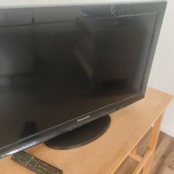 Panasonic Viera 39" TV 